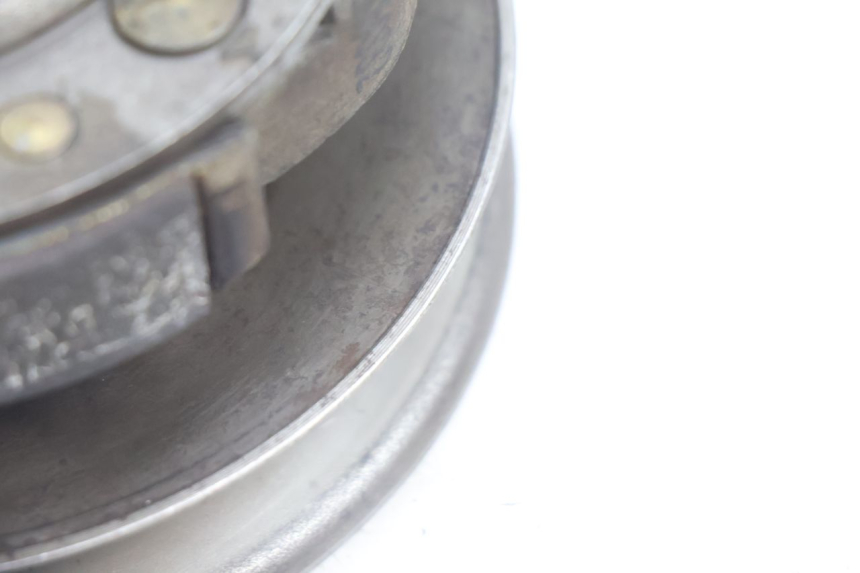 photo de CLUTCH PEUGEOT KISBEE 2T 50 (2010 - 2017) - Zoom on usage condition