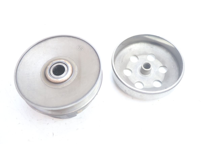 photo de CLUTCH PEUGEOT KISBEE 2T 50 (2010 - 2017) - Surface and material condition