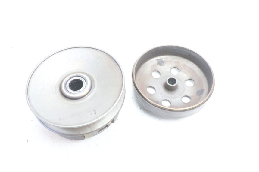 photo de CLUTCH PEUGEOT KISBEE 2T 50 (2010 - 2017) - Technical close-up