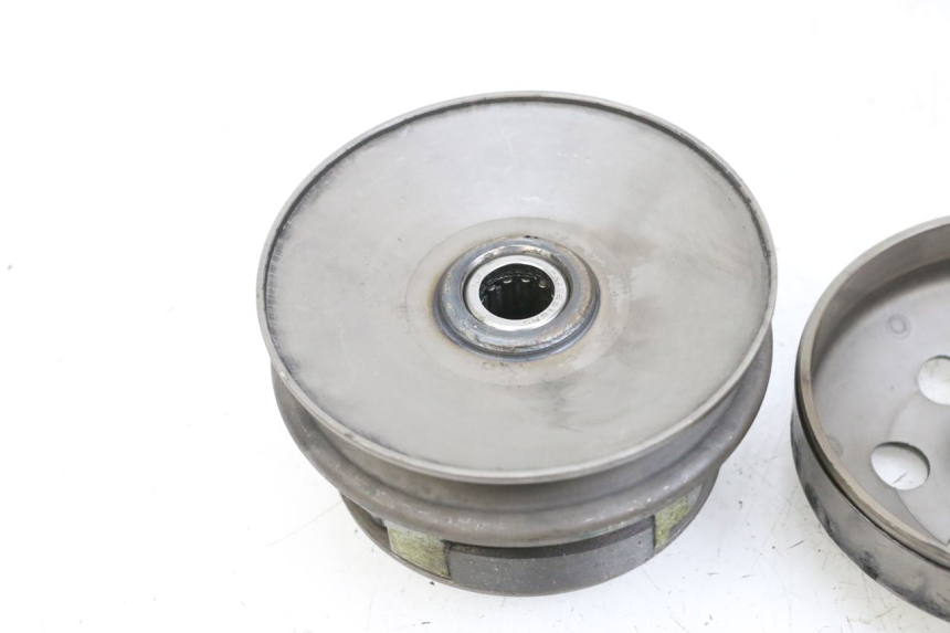 photo de CLUTCH PEUGEOT KISBEE 4T 50 (2010 - 2017) - Technical close-up