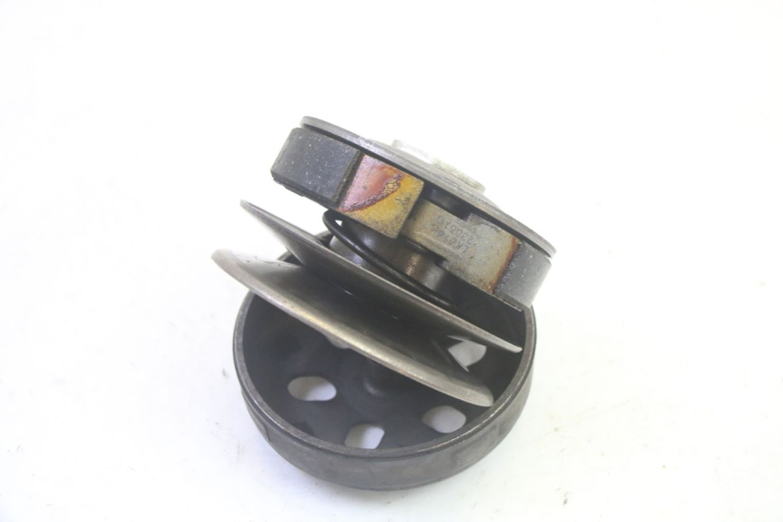 photo de CLUTCH PEUGEOT KISBEE 4T 50 (2018 - 2022) - Zoom on usage condition