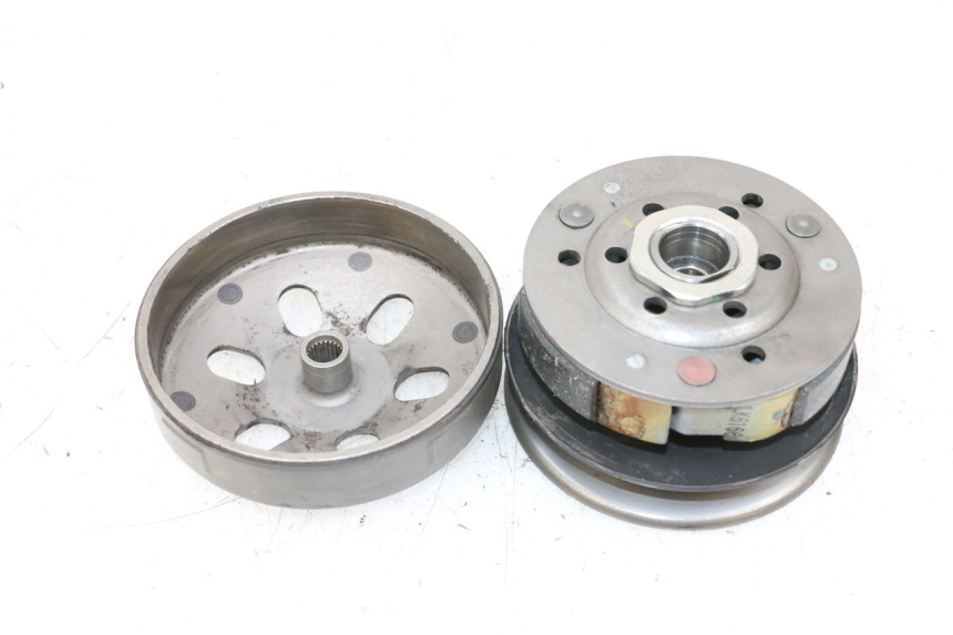 photo de CLUTCH PEUGEOT KISBEE 4T 50 (2018 - 2022) - Product overview