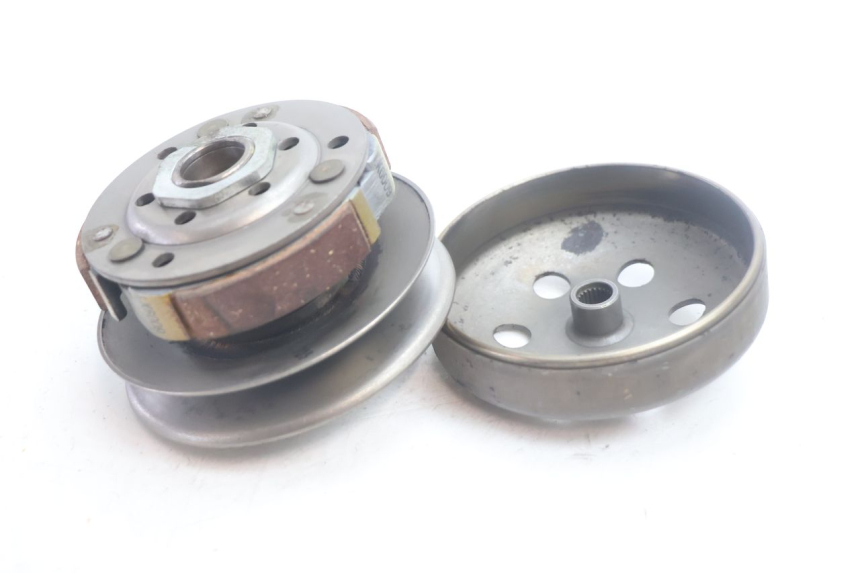 photo de CLUTCH PEUGEOT KISBEE 4T 50 (2010 - 2017) - Main view