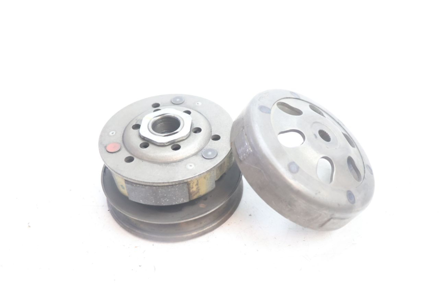 photo de CLUTCH PEUGEOT KISBEE 4T 50 (2018 - 2022) - Main view