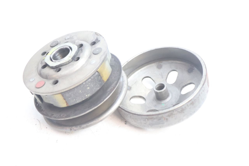 photo de CLUTCH PEUGEOT KISBEE 4T 50 (2018 - 2022) - Main view