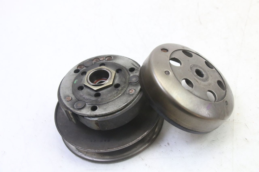 photo de CLUTCH PIAGGIO LIBERTY 4T 50 (2009 - 2015) - Main view