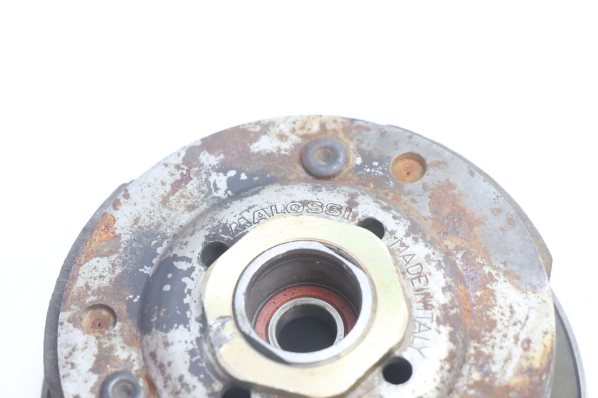 photo de CLUTCH PEUGEOT LUDIX BLASTER 50 (2006 - 2014) - Alternative perspective