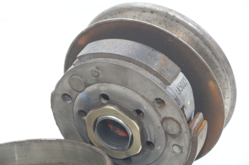 photo de CLUTCH PEUGEOT LUDIX 50 (2008 - 2017) - Alternative perspective