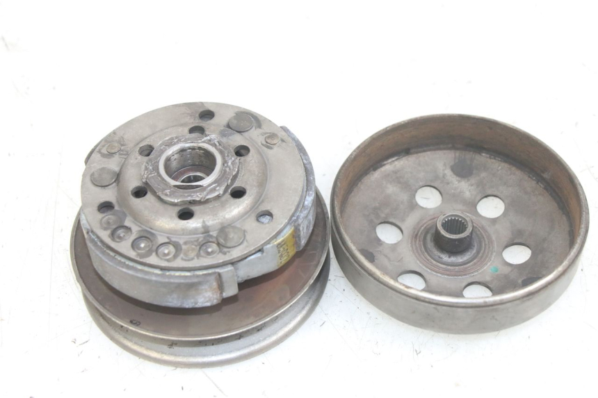 photo de CLUTCH PEUGEOT LUDIX 50 (2005 - 2007) - Alternative perspective