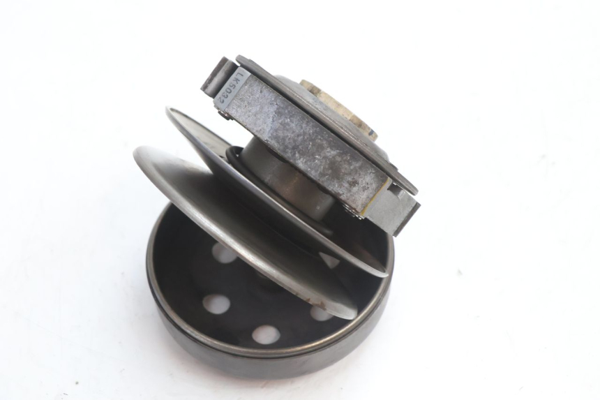 photo de CLUTCH PEUGEOT LUDIX 50 (2008 - 2017) - Alternative perspective