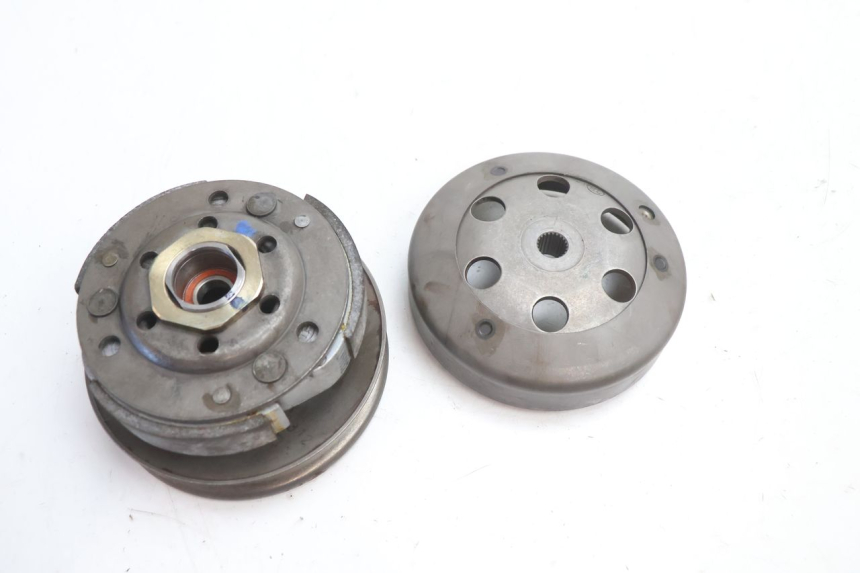 photo de CLUTCH PEUGEOT LUDIX 50 (2008 - 2017) - Technical close-up
