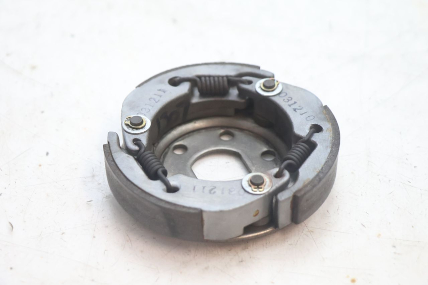 photo de CLUTCH PEUGEOT LUDIX 50 (2005 - 2007) - Zoom on usage condition