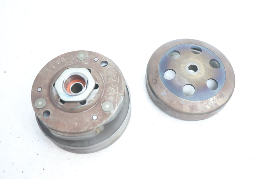 photo de CLUTCH MBK MACH G AC 50 (2002 - 2014) - Technical close-up