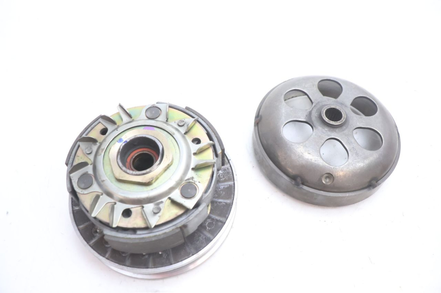photo de CLUTCH PIAGGIO MP3 LT 300 (2010 - 2016) - Technical close-up