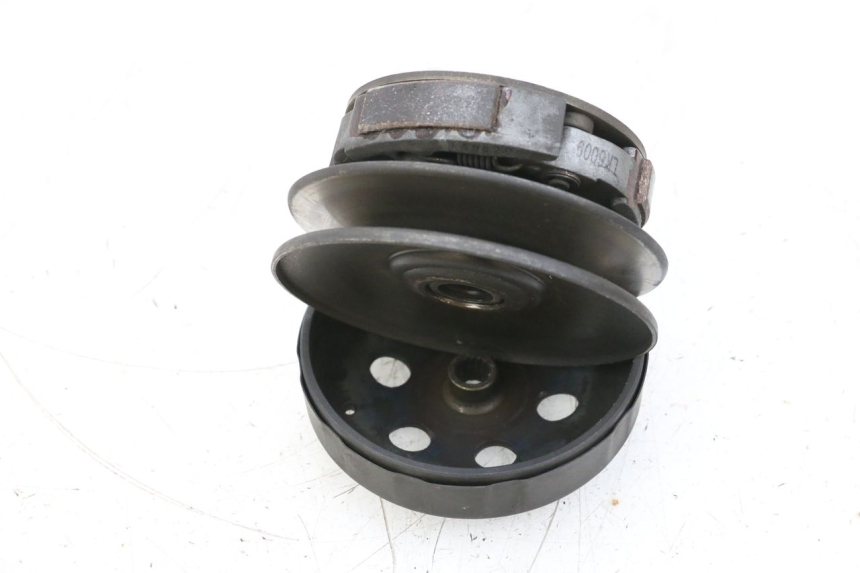 photo de CLUTCH YAMAHA NEOS NEO'S 4T 50 (2008 - 2016) - Fixing points details