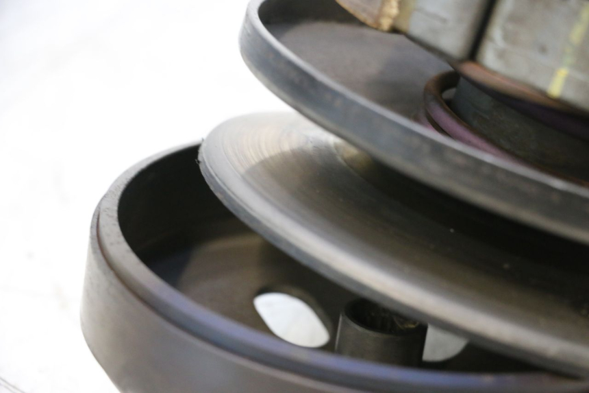photo de CLUTCH HONDA PCX (JF57/JF64) 125 (2014 - 2018) - Alternative perspective