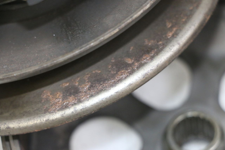 photo de CLUTCH PIAGGIO MP3 125 (2006 - 2014) - Surface and material condition