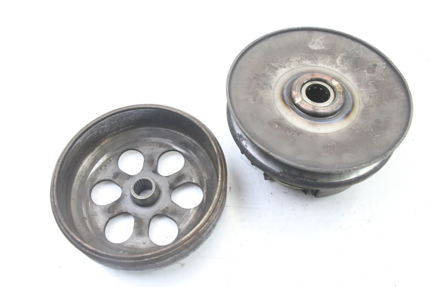 photo de CLUTCH PIAGGIO VESPA GRANTURISMO 125 (2003 - 2007) - Fixing points details