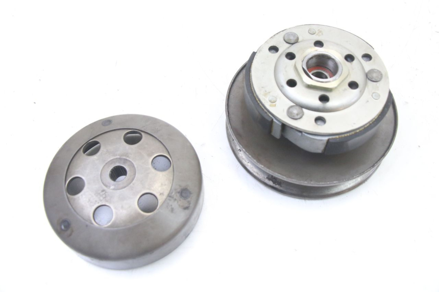 photo de CLUTCH PIAGGIO VESPA S 2T 50 (2007 - 2014) - Technical close-up