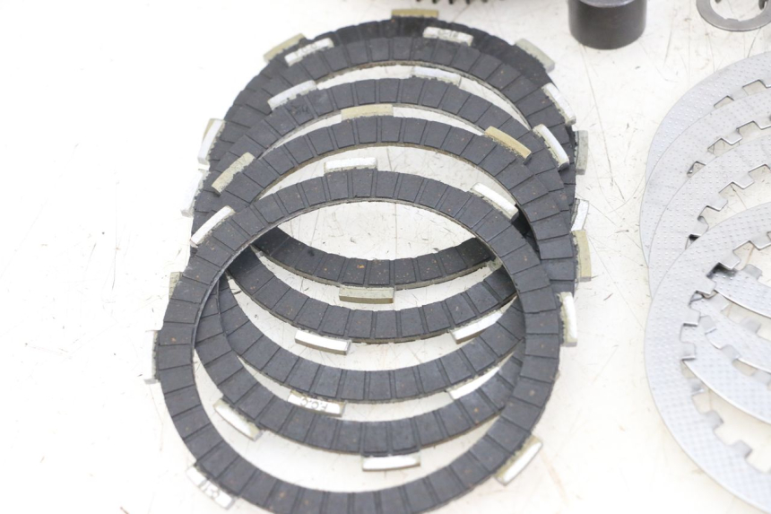 photo de CLUTCH APOLLO RFZ 140 - Component zoom