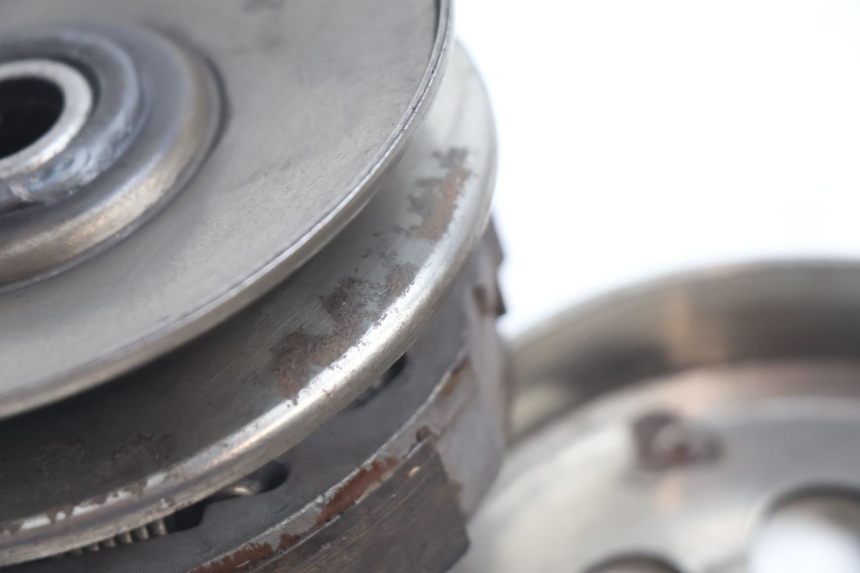 photo de CLUTCH KEEWAY RY6 2T 50 (2011 - 2019) - Surface and material condition