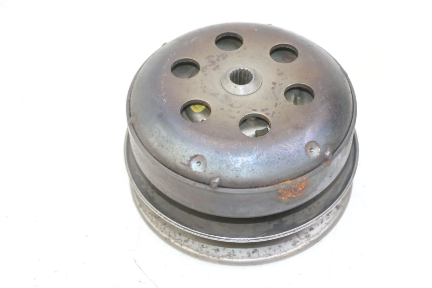 photo de CLUTCH PEUGEOT SATELIS 125 (2013 - 2018) - Alternative perspective