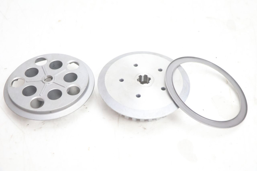 photo de CLUTCH SUZUKI SMX SUPERMOTARD 50 (1996 - 2001) - Fixing points details