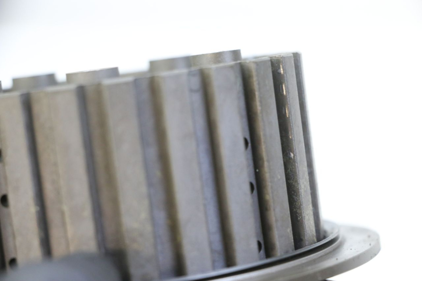 photo de CLUTCH SUZUKI GSR 750 (2011 - 2017) - Technical close-up