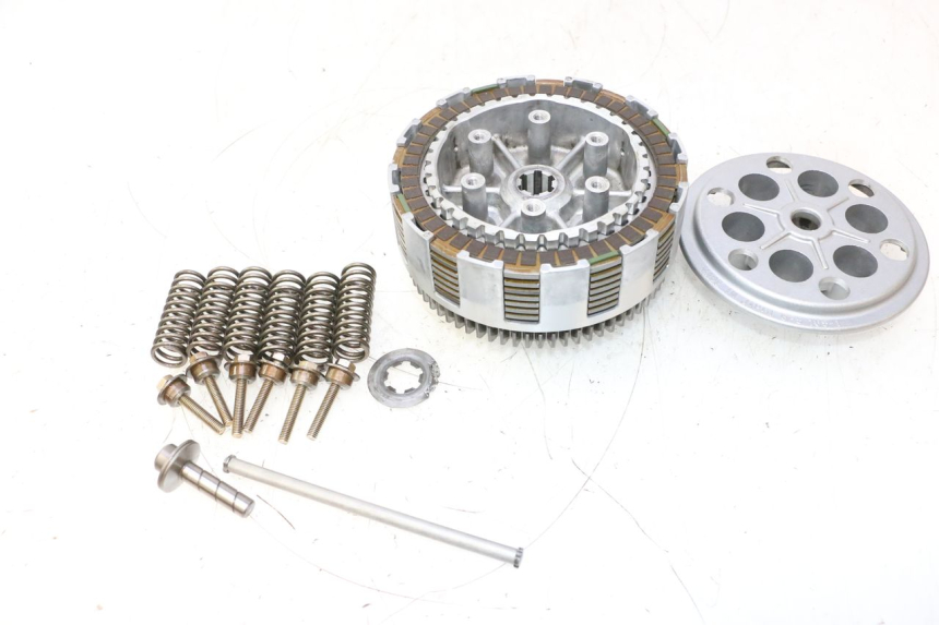 photo de CLUTCH SUZUKI SV S 650 (1999 - 2002) - Alternative perspective