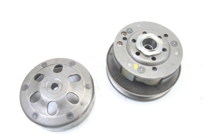 photo de CLUTCH SYM FIDDLE 3 III 50 (2014 - 2020) - Technical close-up