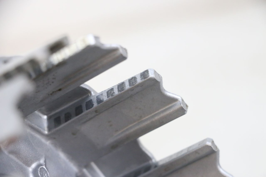 photo de CLUTCH YAMAHA TDM ABS 900 (2002 - 2014) - Fixing points details