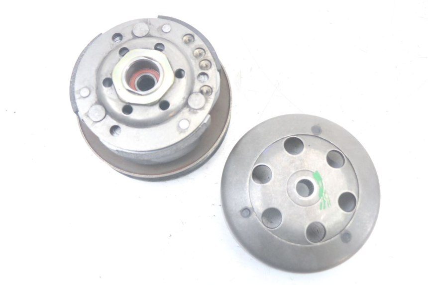 photo de CLUTCH PEUGEOT TKR TREKKER FURIOUS 50 (2005 - 2014) - Technical close-up