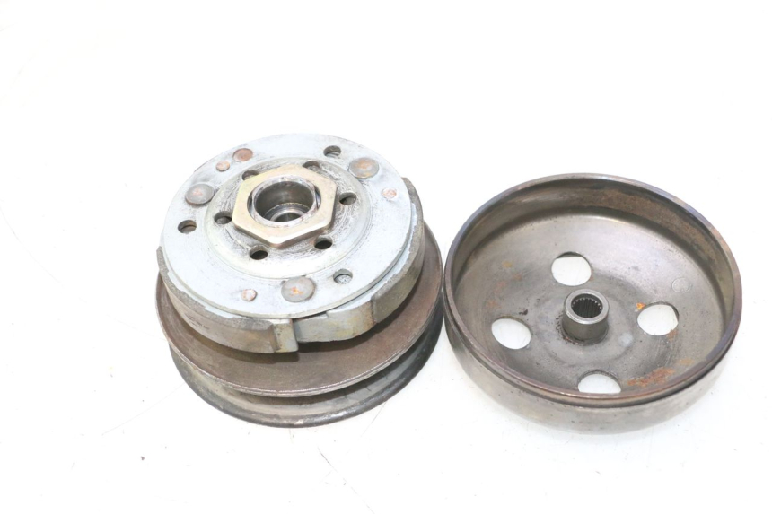 photo de CLUTCH PEUGEOT TREKKER 50 (1995 - 2004) - Technical close-up