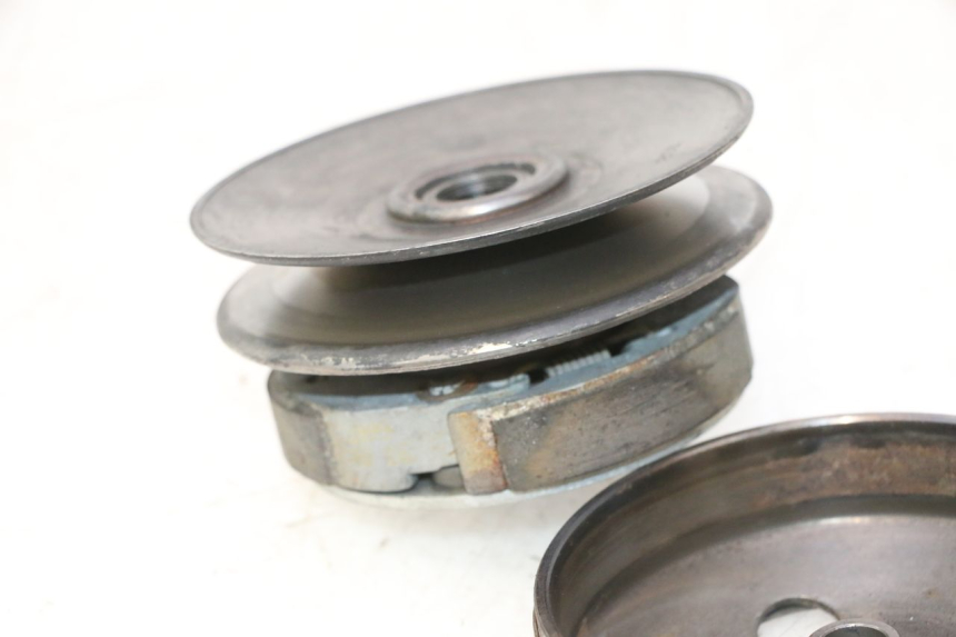 photo de CLUTCH PEUGEOT TREKKER 50 (1995 - 2004) - Fixing points details
