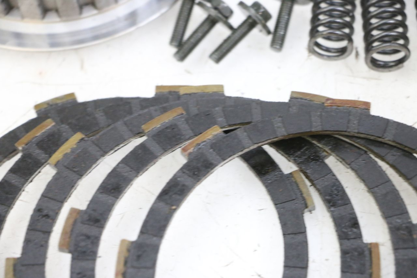 photo de CLUTCH YAMAHA TTR 125 (2000 - 2020) - Detailed visual inspection