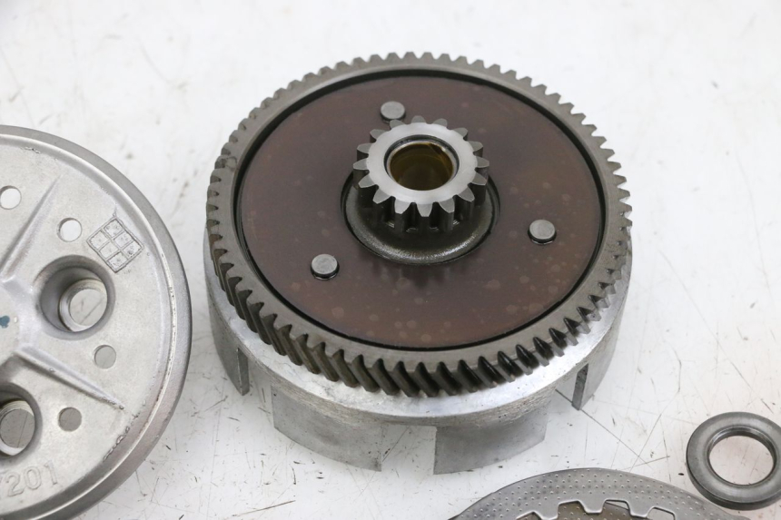 photo de CLUTCH YAMAHA TTR 125 (2000 - 2020) - Markings and original references