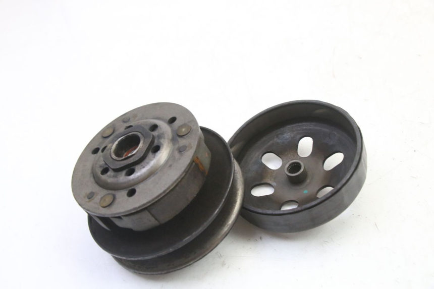 photo de CLUTCH PEUGEOT VIVACITY NEW 4T 50 (2008 - 2017) - Main view