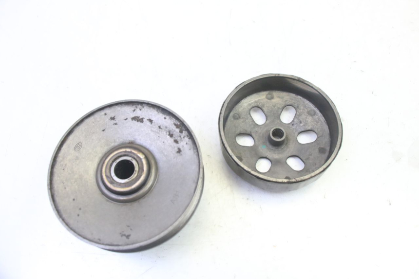 photo de CLUTCH PEUGEOT VIVACITY NEW 4T 50 (2008 - 2017) - Surface and material condition