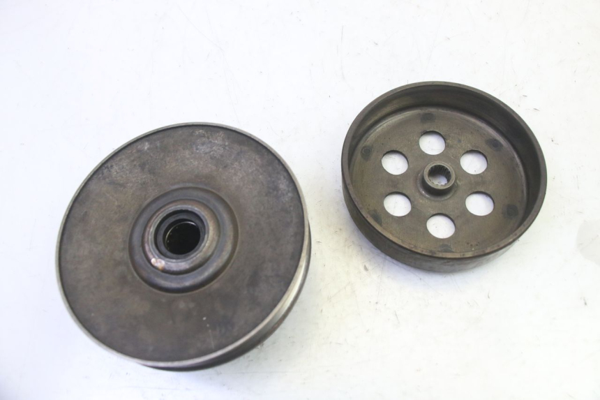 photo de CLUTCH YAMAHA X-MAX XMAX 125 (2010 - 2013) - Fixing points details