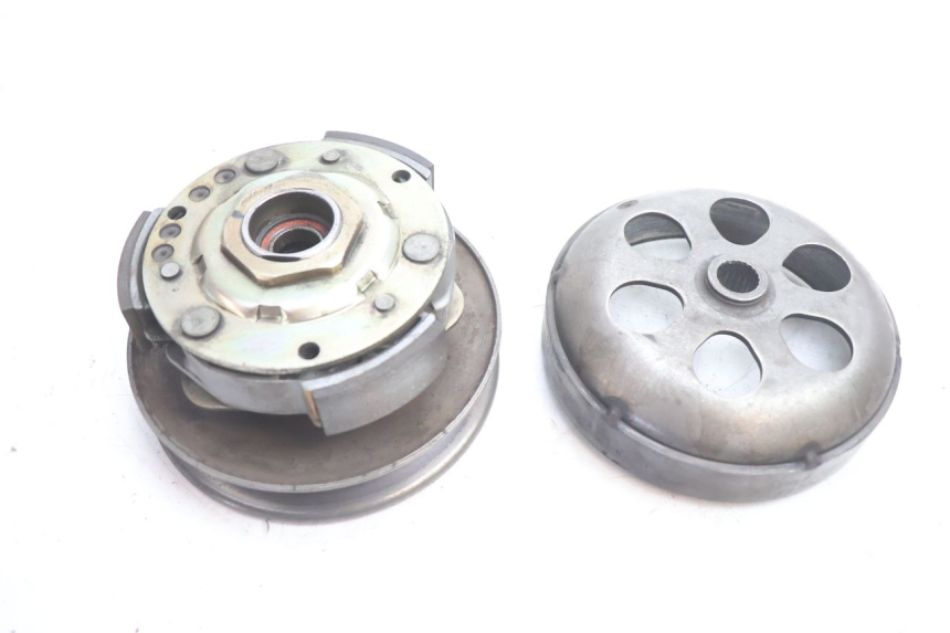photo de CLUTCH PIAGGIO X8 STREET 125 (2006 - 2007) - Alternative perspective