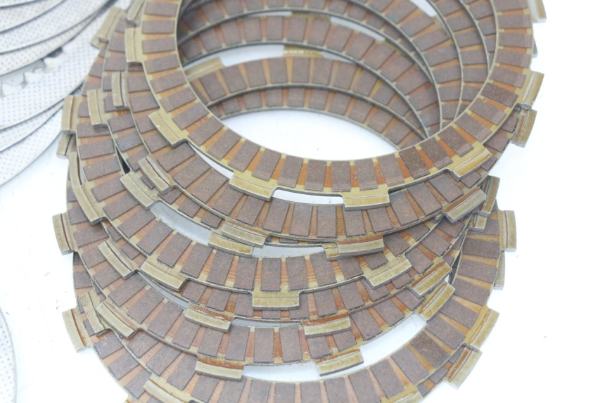 photo de CLUTCH SUZUKI XF FREEWIND 650 (1997 - 2003) - Additional view of the item