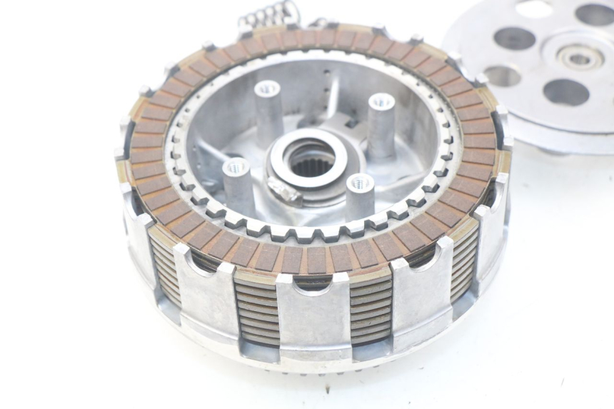photo de CLUTCH SUZUKI XF FREEWIND 650 (1997 - 2003) - Alternative perspective
