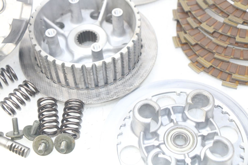 photo de CLUTCH SUZUKI XF FREEWIND 650 (1997 - 2003) - Markings and original references