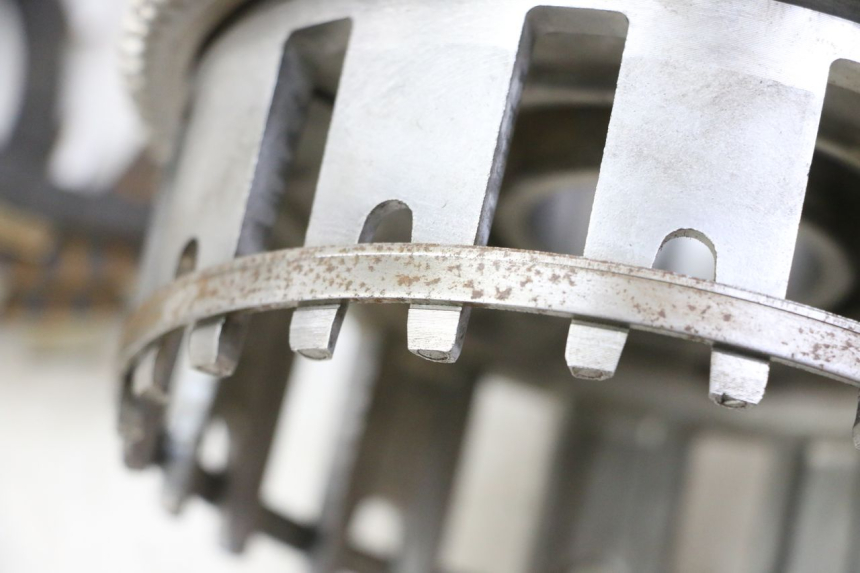 photo de CLUTCH YAMAHA FZ6 FAZER S2 600 (2007 - 2011) - Distinctive features