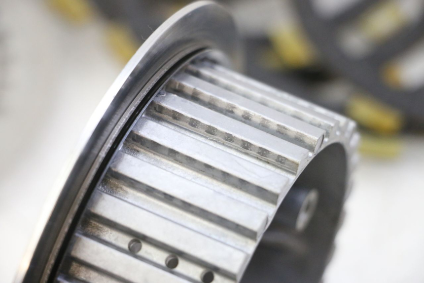 photo de CLUTCH YAMAHA YZ-F YZF 250 (2007 - 2013) - Surface and material condition