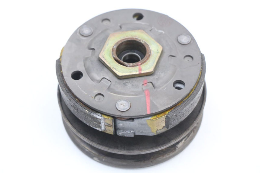 photo de CLUTCH YAMAHA YE ZEST 50 (1992 - 1998) - Technical close-up