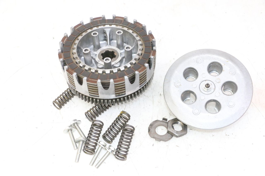 photo de CLUTCH YAMAHA YFM R RAPTOR 250 (2008 - 2014) - Technical close-up