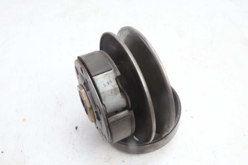 photo de CLUTCH YAMAHA YP MAJESTY 125 (2007 - 2010) - Technical close-up