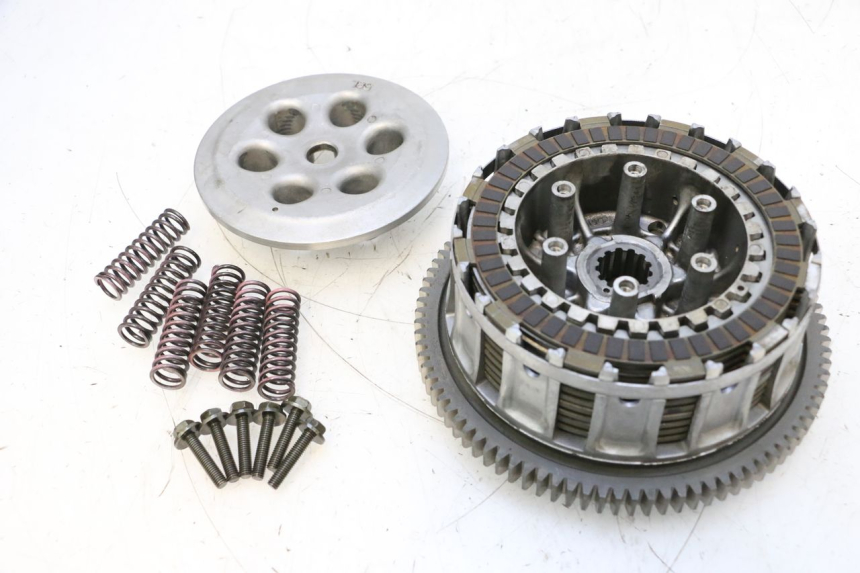 photo de CLUTCH YAMAHA YZF R GENESIS 750 (1993 - 1998) - Technical close-up