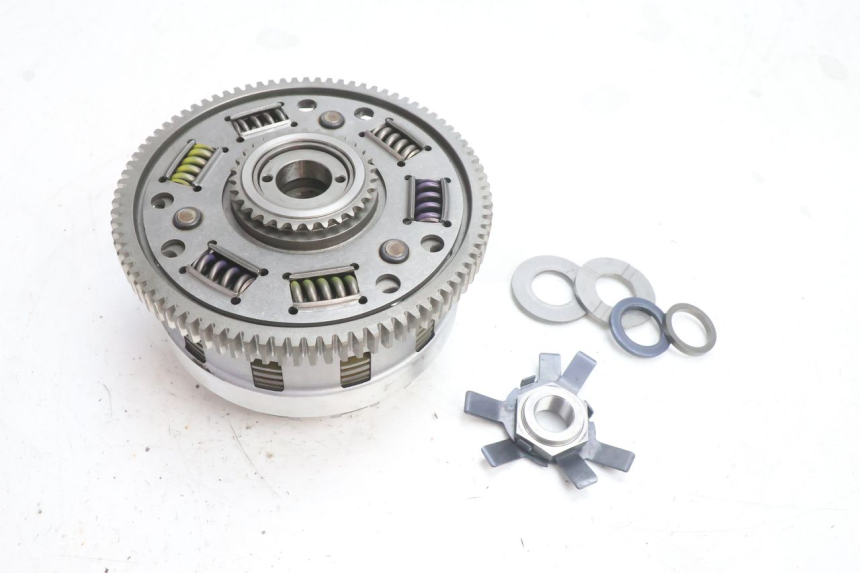 photo de CLUTCH YAMAHA YZF R6 600 (2008 - 2009) - Alternative angle